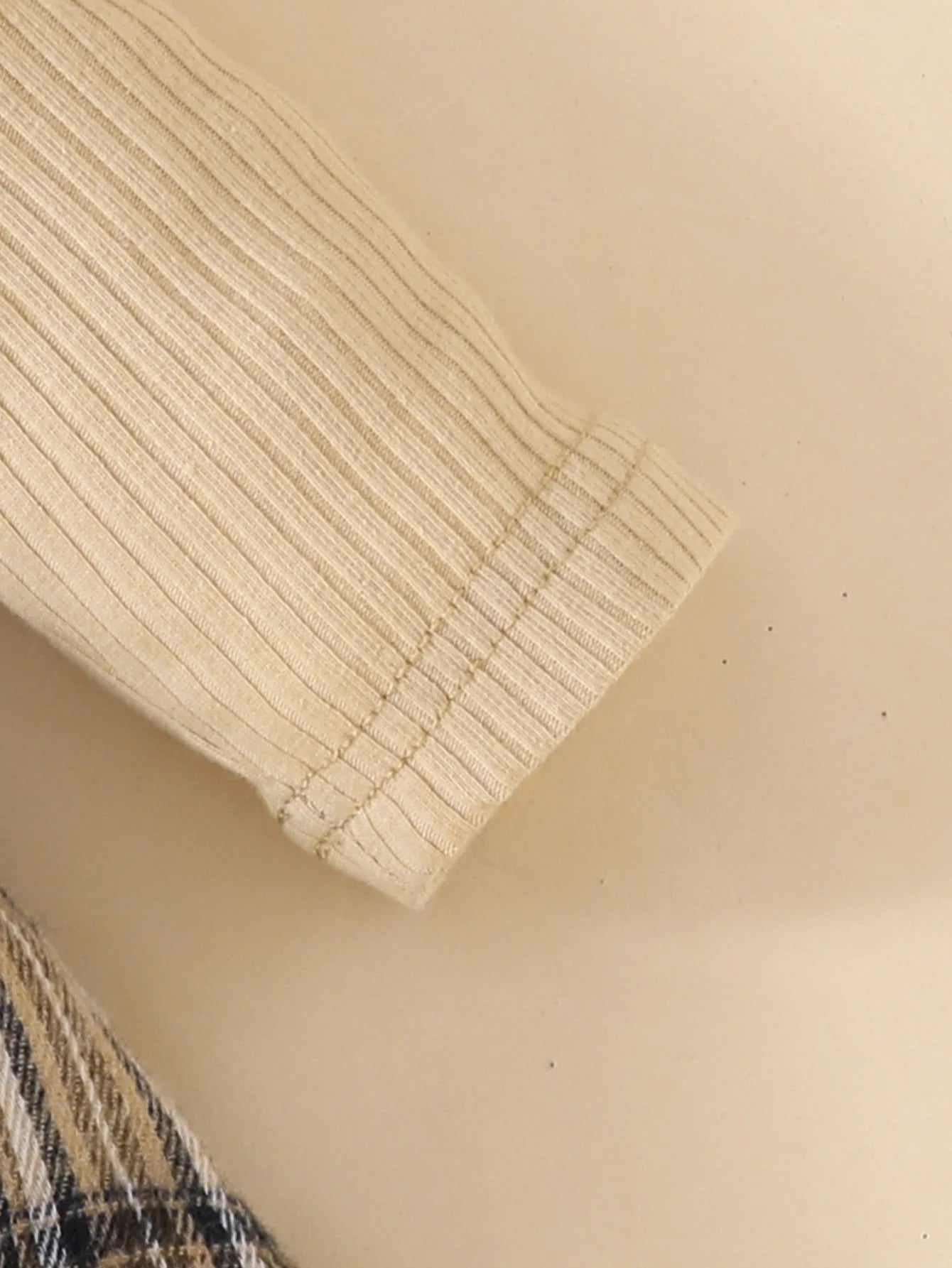 Baby Girl Plaid Jumpsuit with Bow & Headband – Long Sleeve Outfit (0–18M)